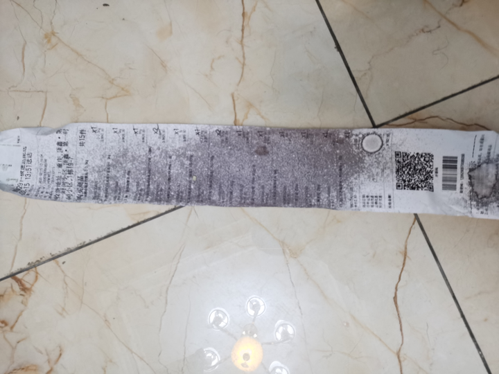 热敏纸碰到酒精为什么会变黑？