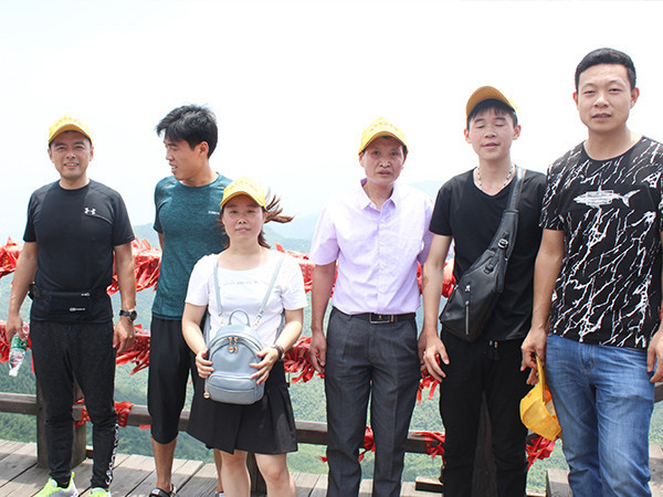 糖心VLOG官网入口2017年团队旅游-2